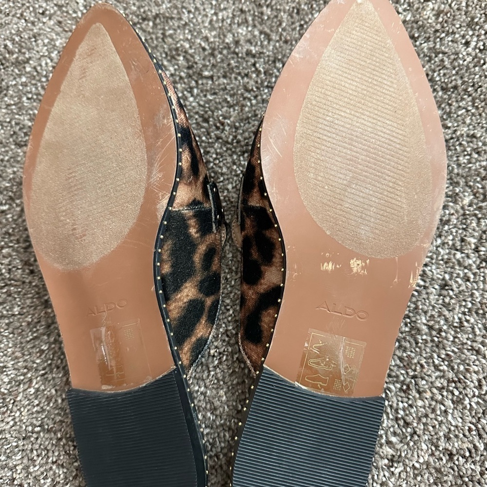 ALDO Leopard Print Studded Mules sz 8 - Picture 5 of 5